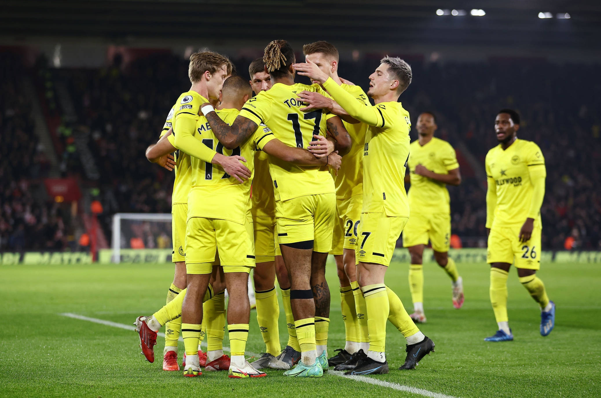 中场位置竞 中场位置竞